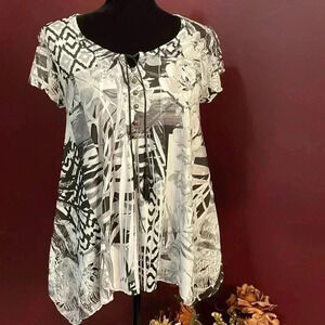 Style & Co Women’s PM Floral Short Sleeved Blouse